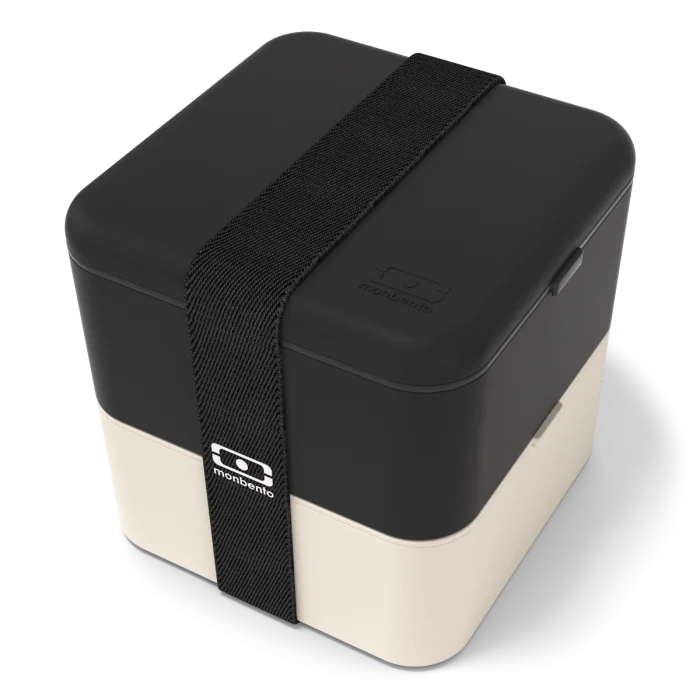 Set Square Cream/Onyx and its accessories