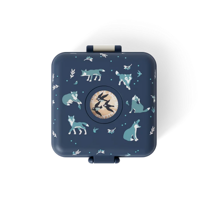 Snacky blue Wolf