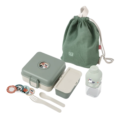 Snacky green Natural set and its accessories