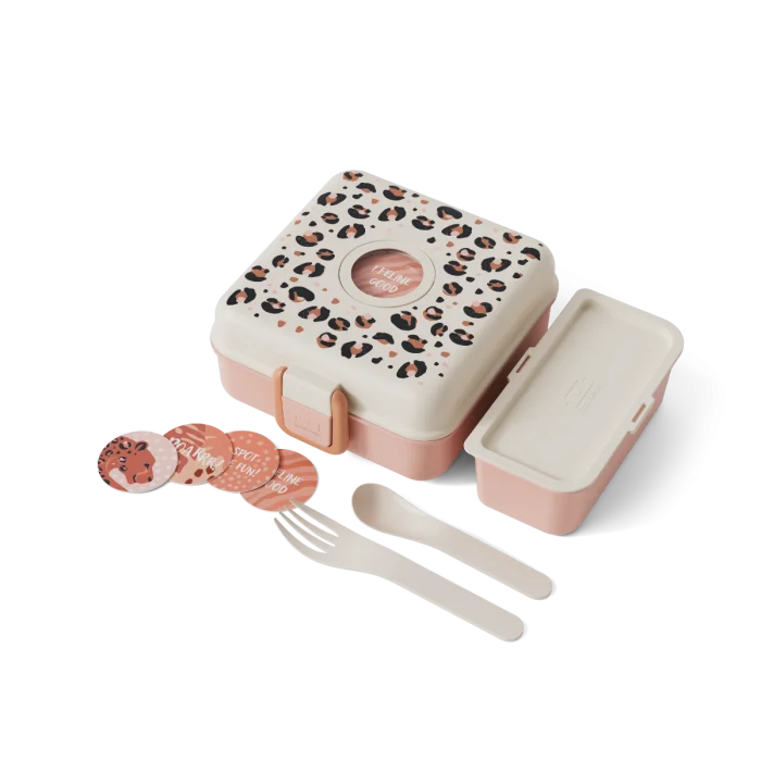 Snacky pink Leopard