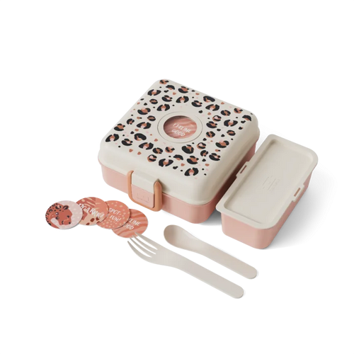 Snacky pink Leopard