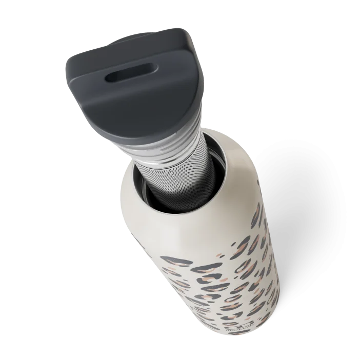 Steel graphic Leopard